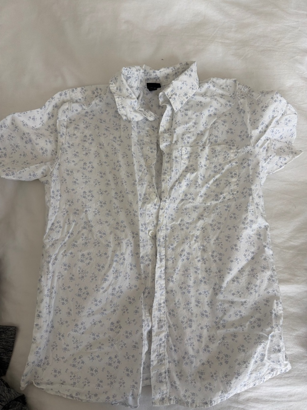 Art class shirt XL ( 14)